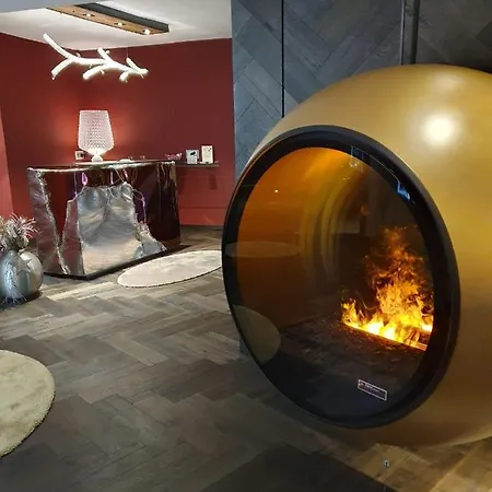 Kristall ホテル 4*