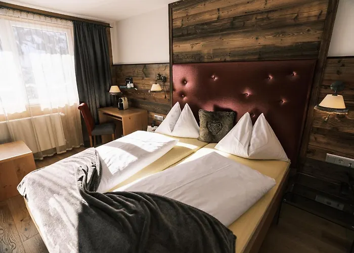 Kristall ホテル 4*