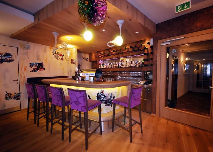 ホテル Kristall 4*